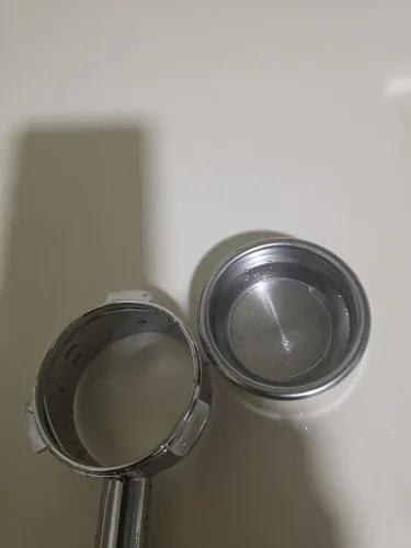 Bottomless portafilter photographed by Tomas V., a verified buyer